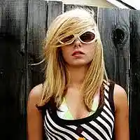 Picture for song 'LoveDrunk (RNBass Type)' by artist 'Jay Sowndz'