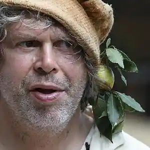 Picture for song 'The Gypsy Rover (feat. Clare Steffen)' by artist 'Round The Globe'