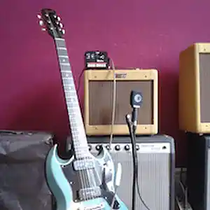 Picture for song 'End of a song (Fender 57 Champ)' by artist 'Sounds like home'