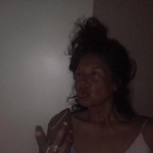 Picture for song 'Corinne maury vaccin out' by artist 'CORINNE MAURY'