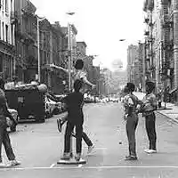 Picture for song 'Harlem Streets(Underground Storytelling Beat)' by artist 'MoBBeatzzz'