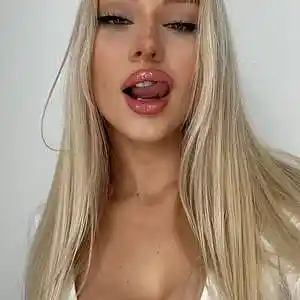 Picture for song 'drake - Hogwarts' by artist 'what is luv'