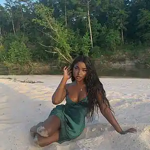 Picture for song 'Coastal Vibez (BUY TWO GET TWO FREE)' by artist '3kReese'