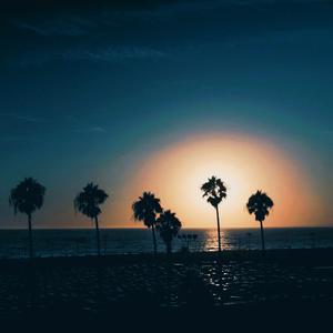 Picture for song 'Deep House type beat "Sunrise"' by artist 'GREEGI BEATS'