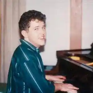 Picture for song 'NOTHING TO STOP ME NOW live demo' by artist 'Sam Austin'