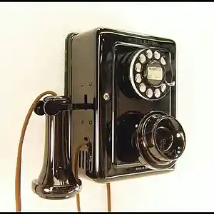 Picture for song 'By Time I get to Phoenix' by artist 'Ucancallmeal'