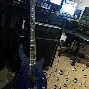 Picture for song 'LATE NIGHTS EARLY MORNINGS' by artist 'Bruce Cash'