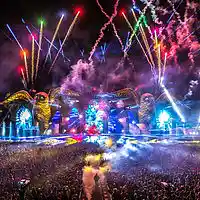 Picture for song 'Dance Floor (EDM)' by artist 'Maniak On The Beat'
