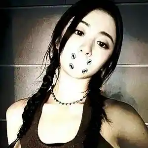 Picture for song '7bodiez' by artist 'Prod. 8lueredd'