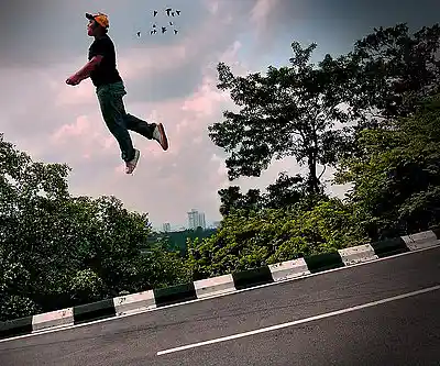 Picture for song 'WE FLY SO HIGH' by artist 'Rastamaniek'