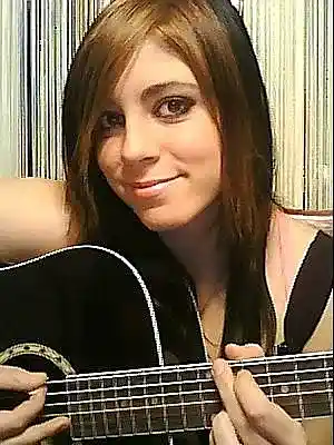 Picture for song '(Alicia) Wagon Wheel (cover)' by artist 'Alicia Hachey'