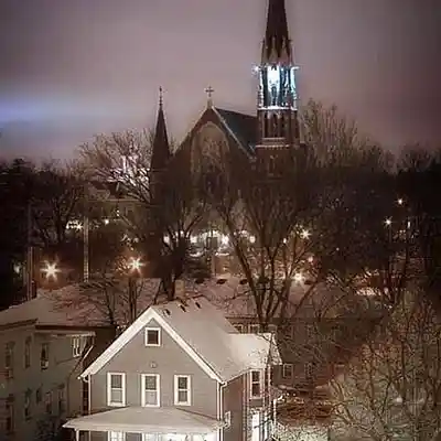 Picture for song 'Everyone&rsquo;s&rsquo; Gone to the Moon (cover)' by artist 'GE Baldwin'