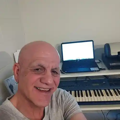 Artist picture