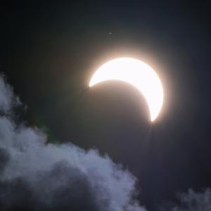 Picture for song 'Summer Is Coming' by artist 'Jerry Beats (Jerry On The Track Boy)'