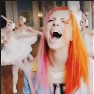 Picture for song 'Still Into You paramorehayleywilliamsrecordedjune' by artist 'Eminem 2'