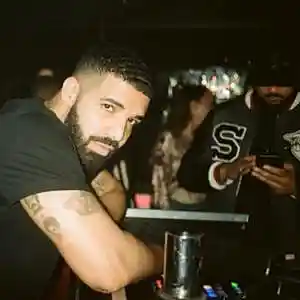Picture for song 'Eternity (Drake x 6lack Type Beat)' by artist 'LoSchu'