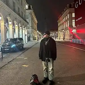 Picture for song '2093 x yeat type beat' by artist 'howww'