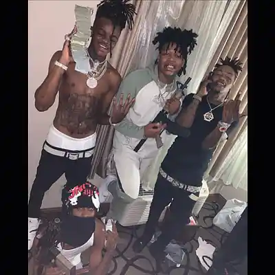 Picture for song '"Where Them Shooters" - BUY 2 GET 1 FREE' by artist 'prodleavz'