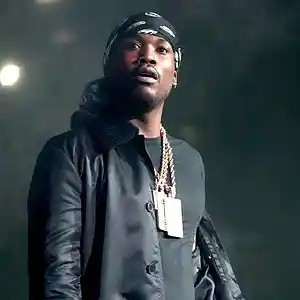 Picture for song 'living in hell' by artist 'volcanomusic'