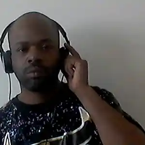 Picture for song 'DJ V. CHOSE - CRAZY SAMPLE SKILLZ' by artist 'REAL GETTA BEATZ STREET'