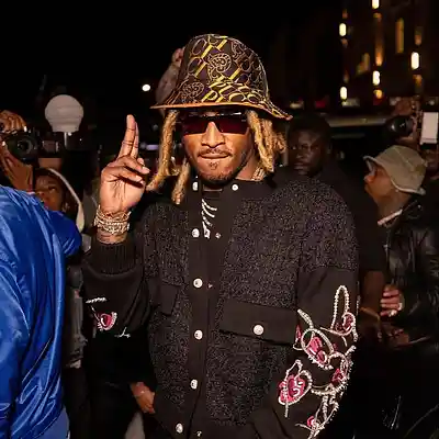 Picture for song 'PLEASE U 136 BPM / FUTURE TYPE BEAT' by artist 'Crowded Beats'