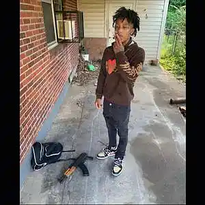 Picture for song '[FREE] SleazyWorld Go Type Beat - "Shoot Him"' by artist 'prodleavz'