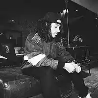 Picture for song '-Mirrors-' by artist 'JayyJordanBeatz'