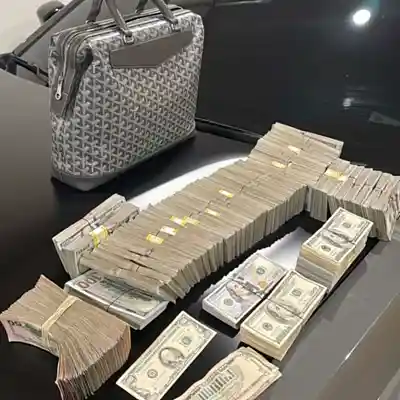 Picture for song 'Yn Jay x Detroit Type Beat - Shark' by artist '8xbeatz'