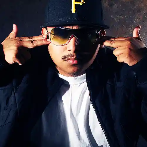 Picture for song 'Arsenal Ft. N8 Dogg - P.I.M.P.' by artist 'Arsenal559'