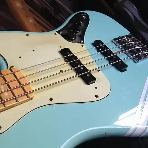 Picture for song 'Scream. Gray's Riff1' by artist 'Gaf Franks legacy music'