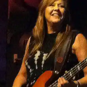 Picture for song 'A funny girl' by artist 'Johanna Renfro'