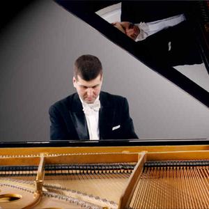 Picture for song 'Liszt Transcendental Etude No 5 Feux Follets' by artist 'DIMITRIS SGOUROS - PIANIST'
