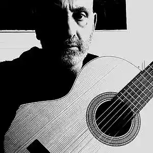 Picture for song 'Le Manteau Déchiré Guitare 001' by artist 'Ivan de Monbrison'