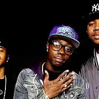 Picture for song 'YoungRunners (FREE DL)' by artist 'i2hunDaDon'