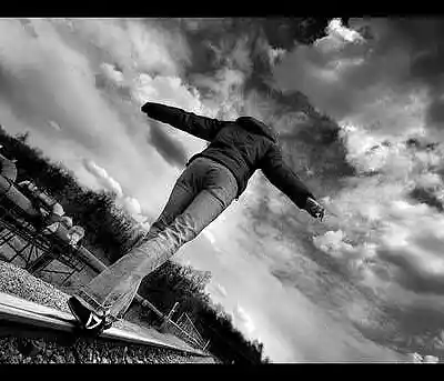 Picture for song 'Fly Away-SALE' by artist 'L.I.E.S.'