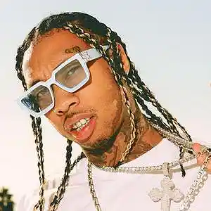 Picture for song '*Tyga* Drop It (BUY 2 GET 1 FREE)' by artist 'Paperfall Bros'