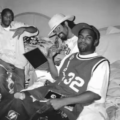 Picture for song 'ENOUGH IS ENOUGH [daboii, mac dre, e40, bay area]' by artist 'Xan Brickz'
