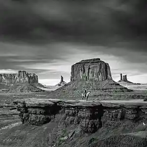 Picture for song 'Borderline featuring Clive & Stuart' by artist 'Bob Hamilton'