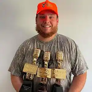 Picture for song 'First Date - Luke Combs x Country Type Beat' by artist 'Milanmadeit'