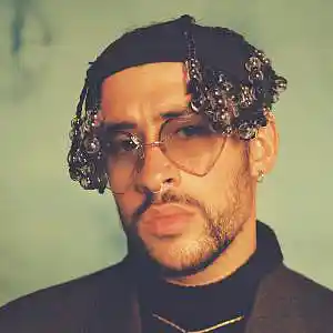 Picture for song '[FREE] Bad Bunny x YHLQMDLG Type Beat "Candela"' by artist 'LeroyGotDaGlow'