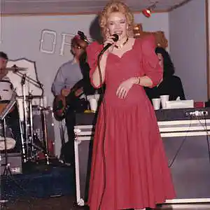 Picture for song 'Sentimental Ole You' by artist 'Daphne Scoggins'