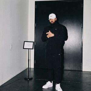 Picture for song '(FREE) Drake Type Beat 2021 - Mayweather' by artist 'Diego Royce'