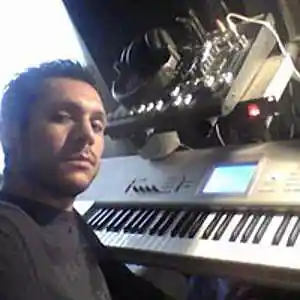 Picture for song 'Paradise Love Demo Produced By The Producer' by artist 'The Producer'