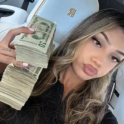 Picture for song 'TOO MUCH PILLS - TopOppGen Type Beat' by artist 'buzzy beats'