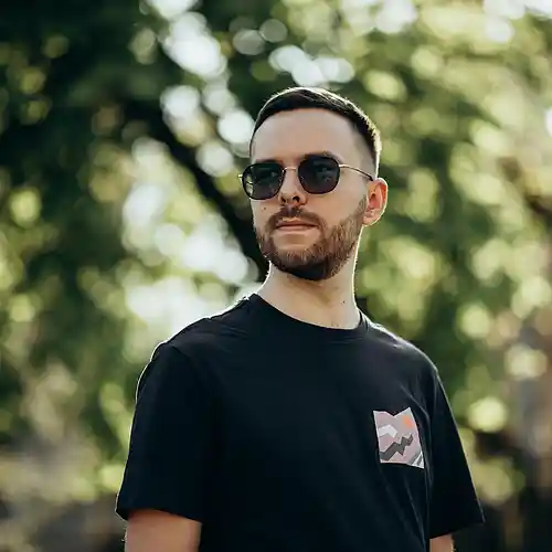 Artist picture