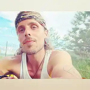 Picture for song 'So Hard To Forget You' by artist 'Mark Donovan'