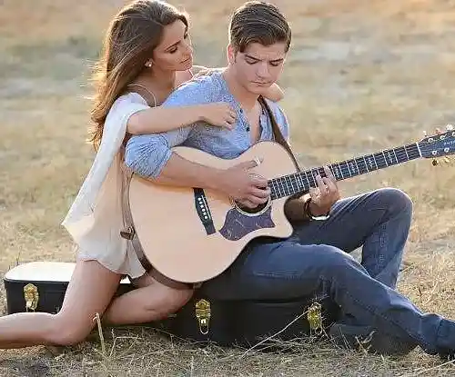 Picture for song 'Faster' by artist 'Sawyer Auger'