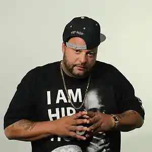 Picture for song 'Descry Da King - ALLGASNOBRAKES' by artist 'Stratdollar On Da Beat -Dj Strategy'