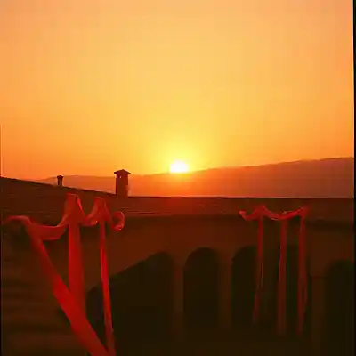 Picture for song 'mesmerizing' by artist 'love music play'