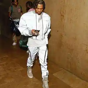 Picture for song '"Issue" - Lil Baby Type Beat' by artist 'MarshMadeIt'